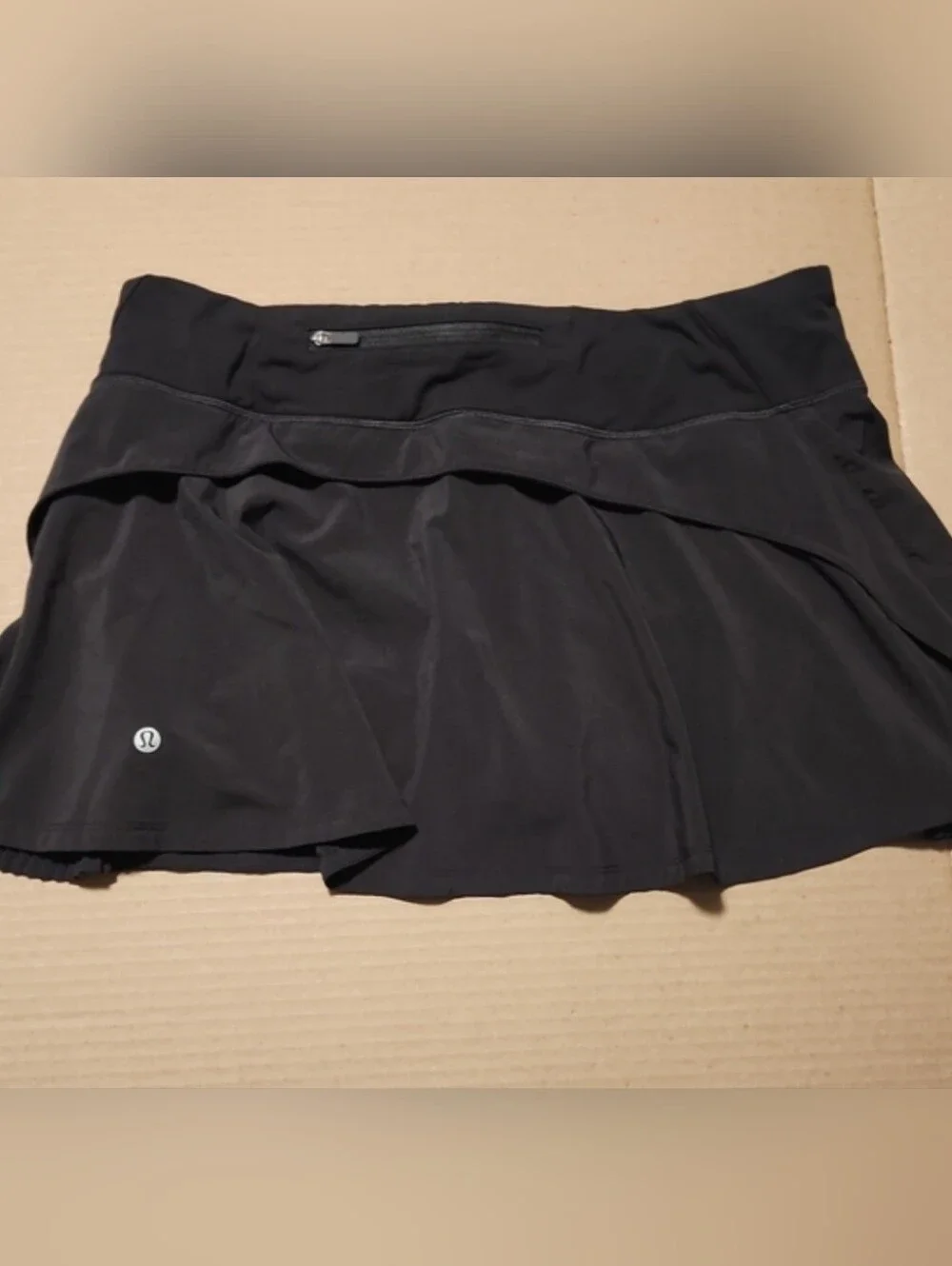 Lululemon Play Off The Pleats Skirt/Skort, Black, Size 10